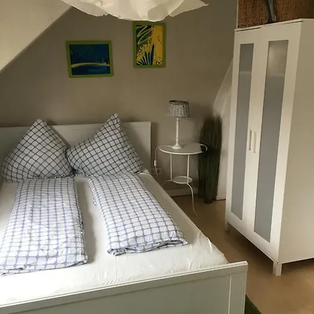 아파트 Apartementhaus Gneisenaustrasse *