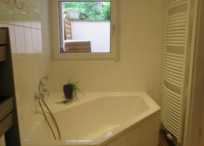 Apartementhaus Gneisenaustrasse アパート *