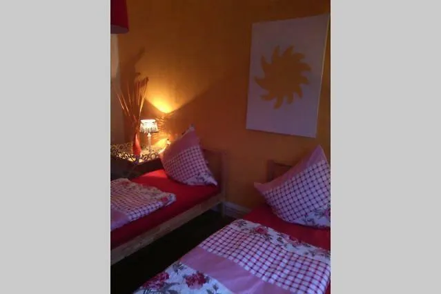 Appartement Apartementhaus Gneisenaustrasse